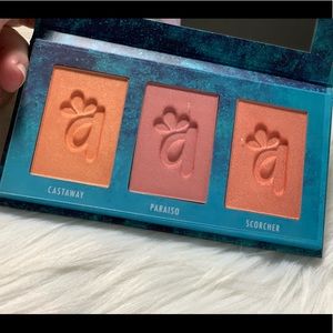 NEW! Alamar Colorete Blush Trio - Fair/Light